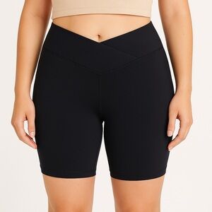 Aerie Offline Black Crossover Waist 7” Bike‎ Shorts Size L